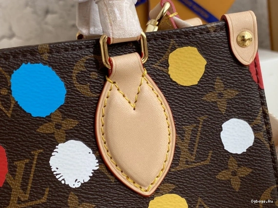 YK ONTHEGO VUITTON PM X LOUIS 0112